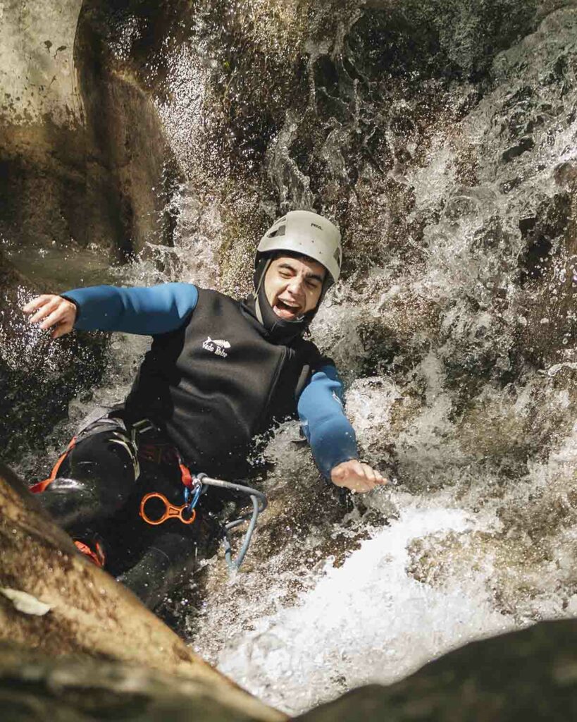 Canyoning à Samoëns (Haute Savoie) avec le Bureau des Guides de Samoëns