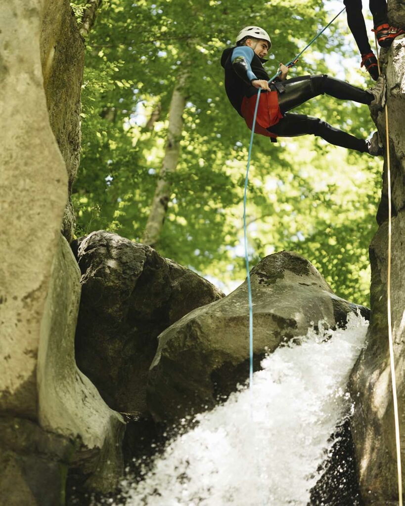 Canyoning à Samoëns (Haute Savoie) avec le Bureau des Guides de Samoëns